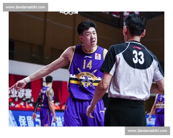 技犯风波背后裁判尺度与赛场情绪连锁反应的深度解析影响比赛走向